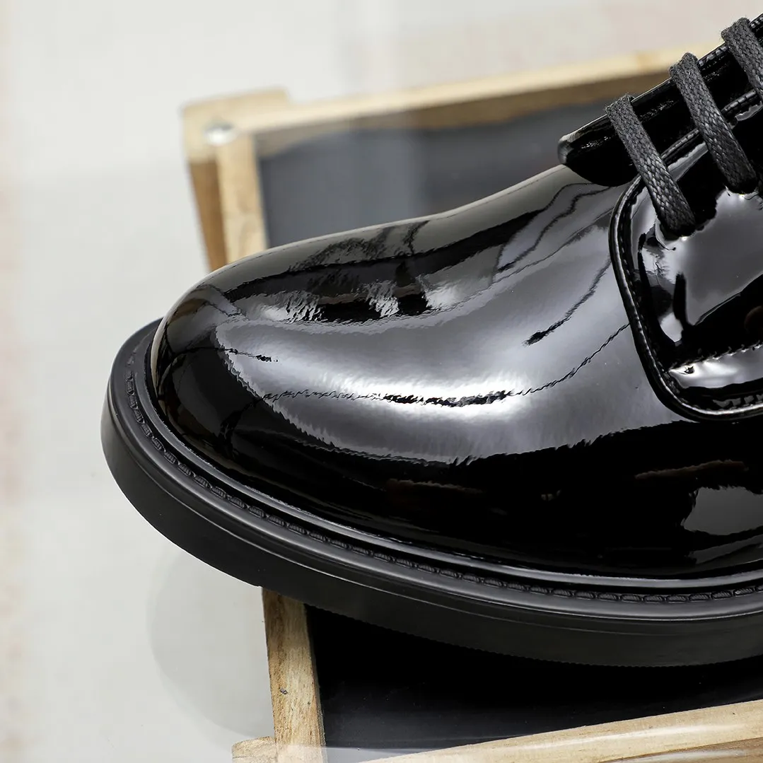 Men's shoes 💰620 💰💰🎩🎩【Prada】Counter 1:1⬆️original reproduction, absolute quality🆗original outsole, high-quality imported rubber, wear-resistant and non-slip, never degummed, upper material: imported first-layer cowhide➕anti-slip foam outsole, official website material, inner material: water-dyed leather lining, 3 colors available! Code number 38-44 (45. Can be customized)